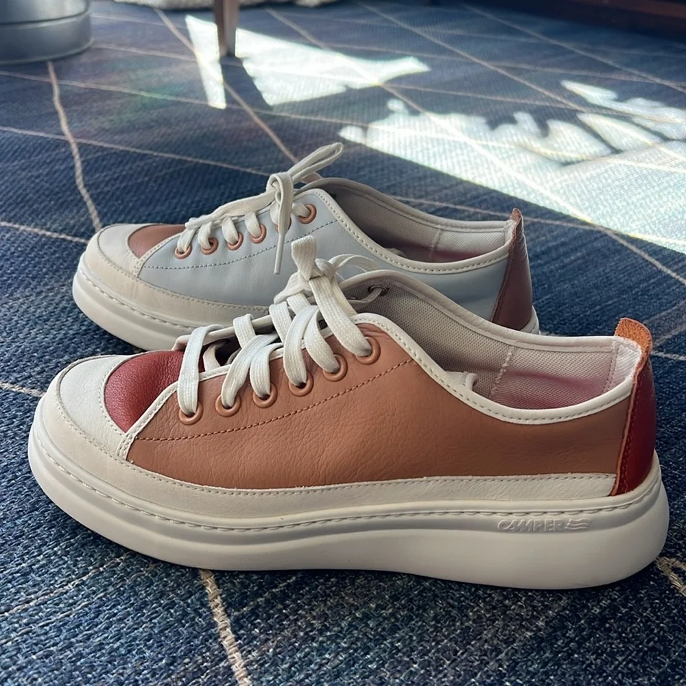 Camper Runner Up Twins 41 - Picture 5 of 10